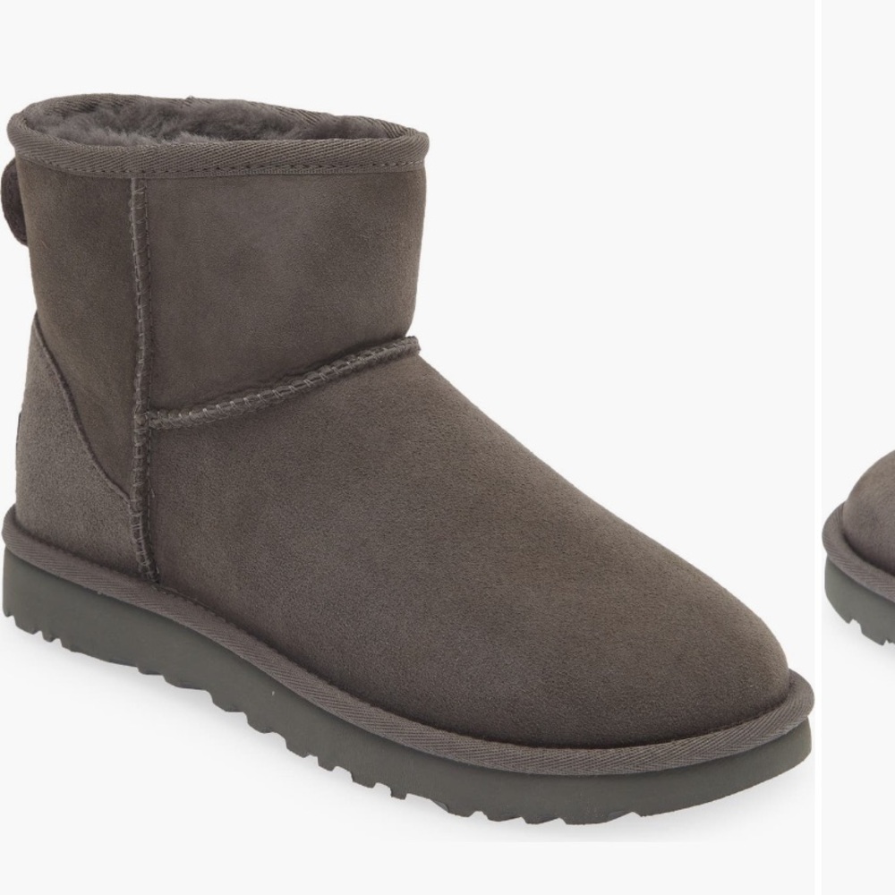 Ugg Classic Mini